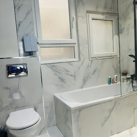 Pigalle Luxury Flat *
