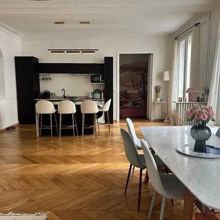 Pigalle Luxury Flat * Paříž